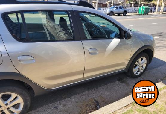 Autos - Renault Sandero Stepway 2017 Nafta 68000Km - En Venta