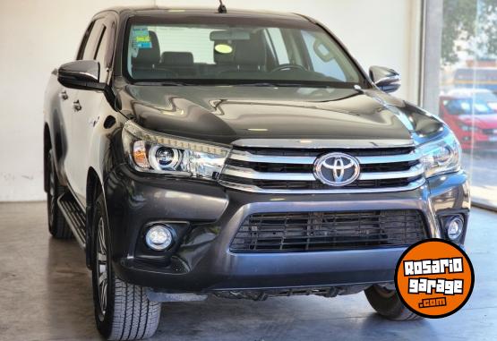 Camionetas - Toyota Hilux SRX 2.8 TDI 2018 Diesel 90000Km - En Venta