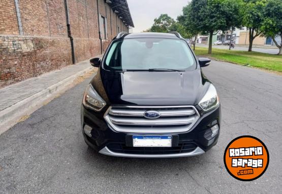 Camionetas - Ford KUGA SEL 2.0 ECOBOOST 2.0 2017 Nafta 100000Km - En Venta