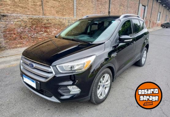 Camionetas - Ford KUGA SEL 2.0 ECOBOOST 2.0 2017 Nafta 100000Km - En Venta