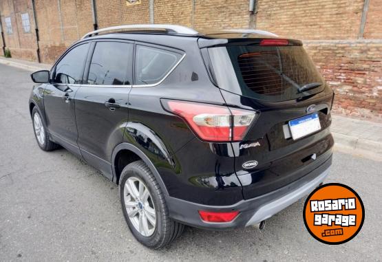 Camionetas - Ford KUGA SEL 2.0 ECOBOOST 2.0 2017 Nafta 100000Km - En Venta