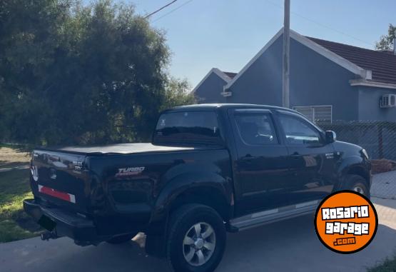 Camionetas - Toyota HILUX SRV 2010 Diesel 175000Km - En Venta