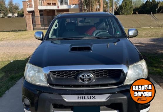 Camionetas - Toyota HILUX SRV 2010 Diesel 175000Km - En Venta