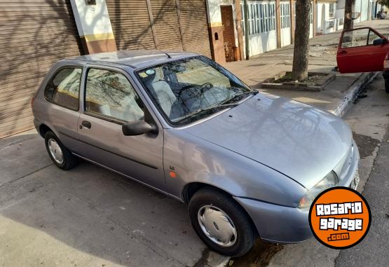 Autos - Ford Fiesta LX 1999 Nafta 128000Km - En Venta