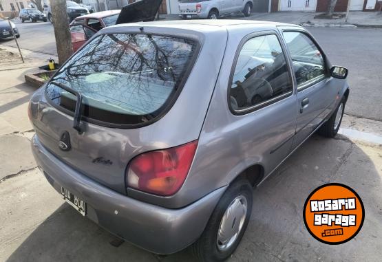 Autos - Ford Fiesta LX 1999 Nafta 128000Km - En Venta