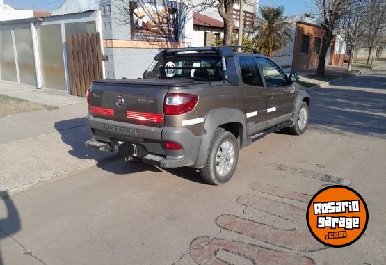 Camionetas - Fiat Strada Adventure locker 2015 Nafta 79000Km - En Venta