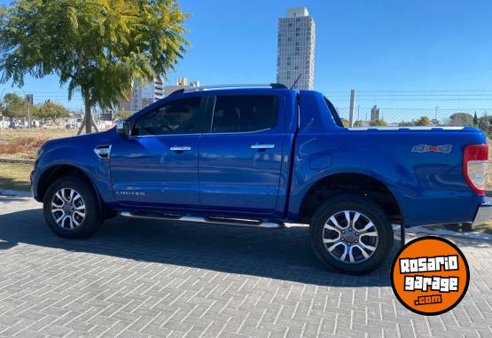 Camionetas - Ford RANGER LIMITED 2022 Nafta 19000Km - En Venta