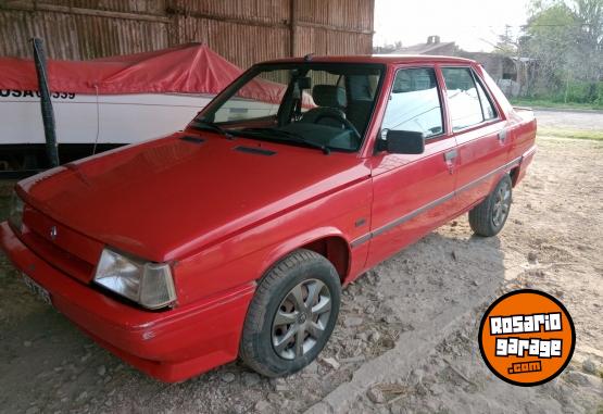 Autos - Renault 9 1994 Nafta 260000Km - En Venta