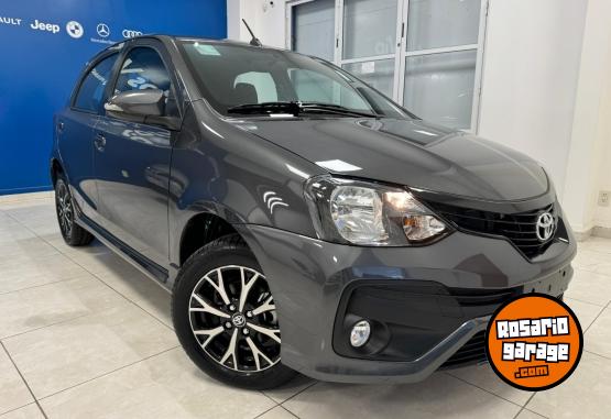 Autos - Toyota ETIOS XLS PACK 2024 Nafta 0Km - En Venta