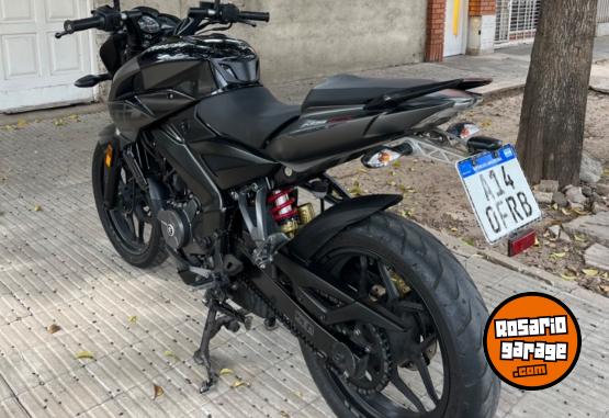 Motos - Bajaj Ns200 2021 Nafta 14000Km - En Venta