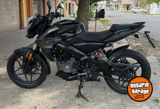 Motos - Bajaj Ns200 2021 Nafta 14000Km - En Venta