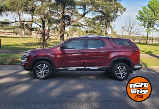 Camionetas - Fiat TORO VOLCANO 2017 Diesel 49000Km - En Venta