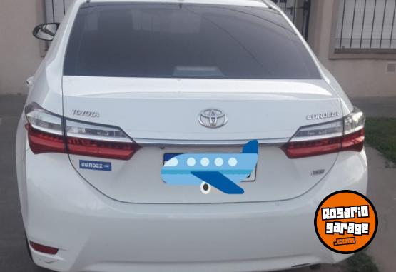 Autos - Toyota Corolla SEG cvt 2019 Nafta 57000Km - En Venta