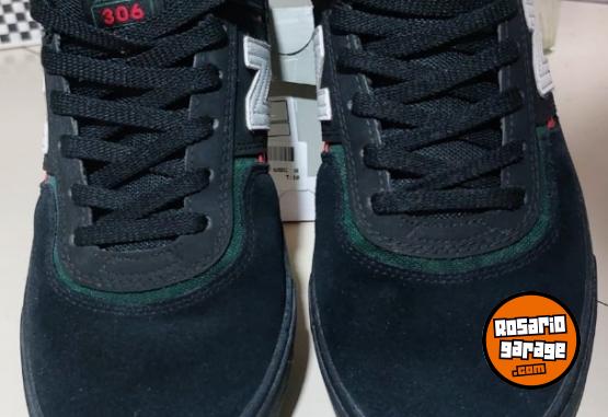 Indumentaria - New Balance Jamie Foy 306 total black - En Venta