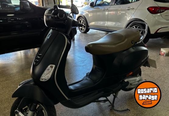 Motos - Vespa VXL 150 2018 Nafta 5000Km - En Venta