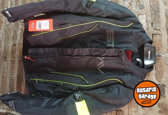 Accesorios para Motos - Campera stav nueva - En Venta