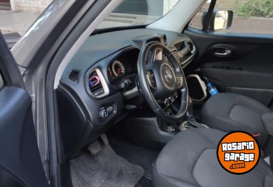 Camionetas - Jeep Renegade sport 1.8 A 2017 Nafta 54000Km - En Venta