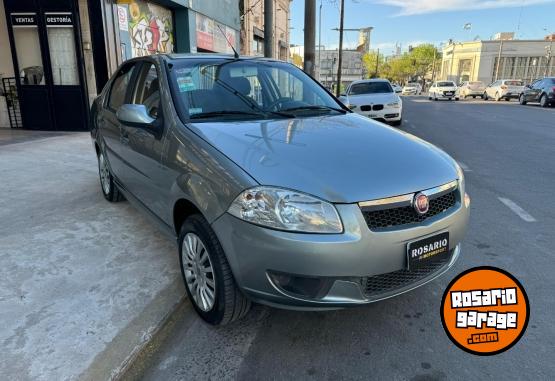 Autos - Fiat Siena 2014 GNC 80000Km - En Venta