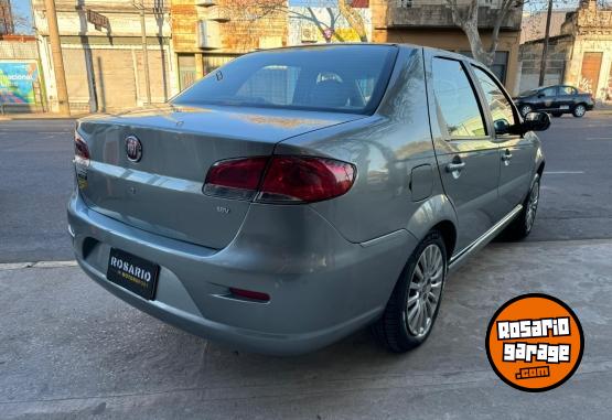 Autos - Fiat Siena 2014 GNC 80000Km - En Venta