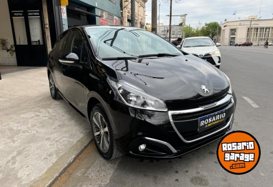 Autos - Peugeot 208 2017 Nafta  - En Venta