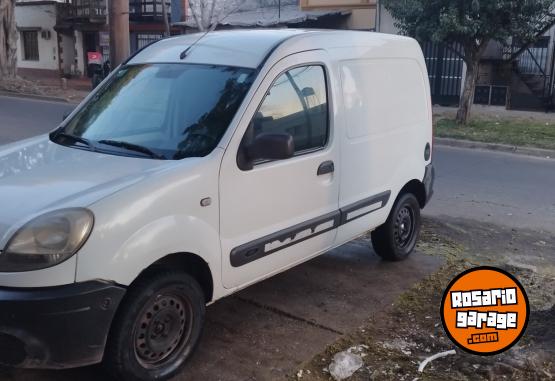 Utilitarios - Renault Kangoo 2012 Diesel 5000Km - En Venta