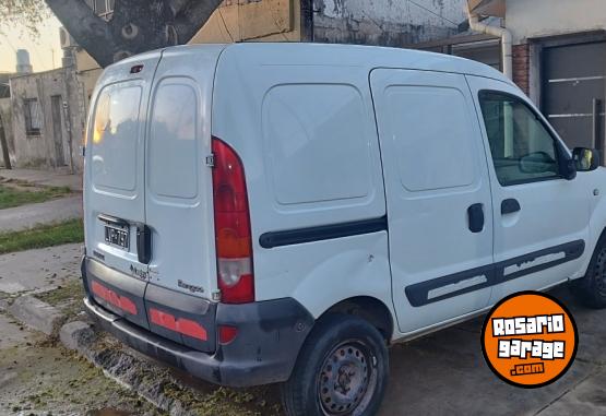 Utilitarios - Renault Kangoo 2012 Diesel 5000Km - En Venta