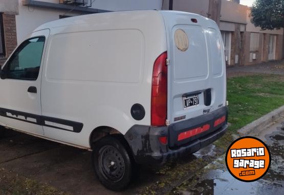 Utilitarios - Renault Kangoo 2012 Diesel 5000Km - En Venta