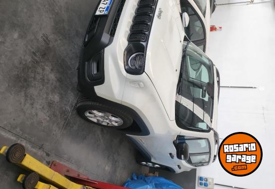 Camionetas - Jeep RENEGADE SPORT 1.8 2024 Nafta 0Km - En Venta