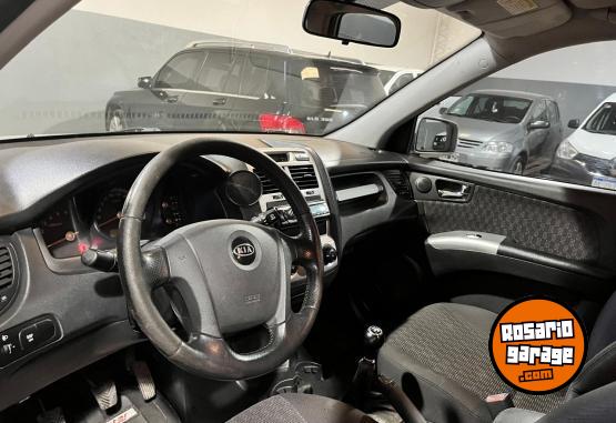 Camionetas - Kia SPORTAGE 2.0 4X2 CRDI 2008 Diesel 280000Km - En Venta