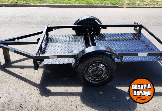 Accesorios para Autos - Trailer bajo basculante - Marca Socam - En Venta