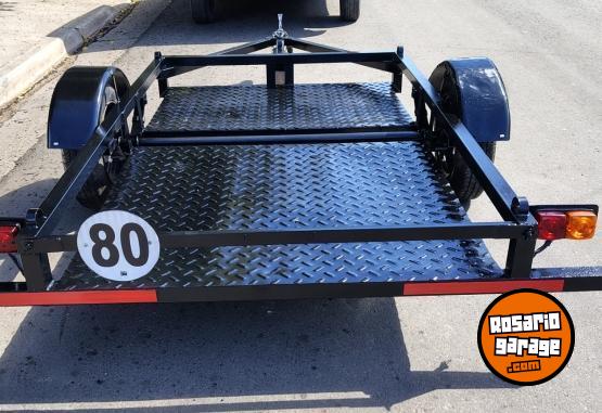 Accesorios para Autos - Trailer bajo basculante - Marca Socam - En Venta