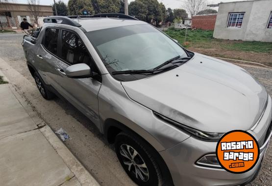 Autos - Fiat Toro 2021 Nafta 61000Km - En Venta