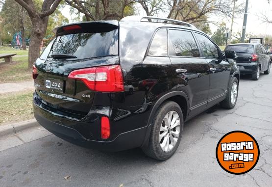 Camionetas - Kia SORENTO  PREMIUM CRDI 2014 Diesel 150000Km - En Venta