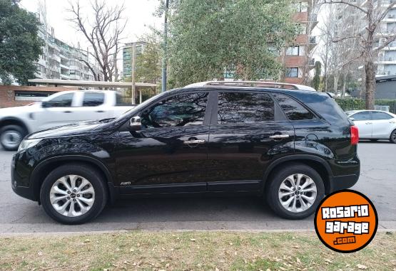 Camionetas - Kia SORENTO  PREMIUM CRDI 2014 Diesel 150000Km - En Venta