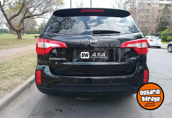 Camionetas - Kia SORENTO  PREMIUM CRDI 2014 Diesel 150000Km - En Venta