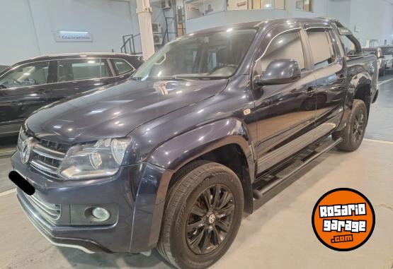 Camionetas - Volkswagen AMAROK DARK LABEL 4X2 2015 Diesel 120000Km - En Venta