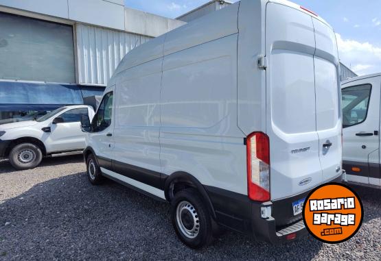 Utilitarios - Ford Transit Furgn Mediano TE 2022 Nafta 15800Km - En Venta