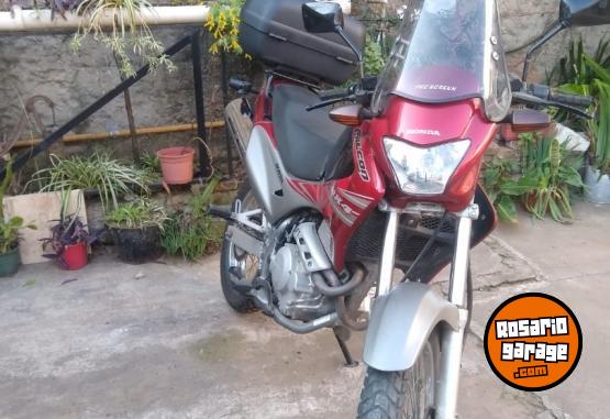 Motos - Honda NX 400 2011 Nafta 16700Km - En Venta