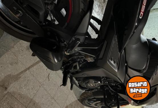 Motos - Bajaj N250i 2023 Nafta 22000Km - En Venta