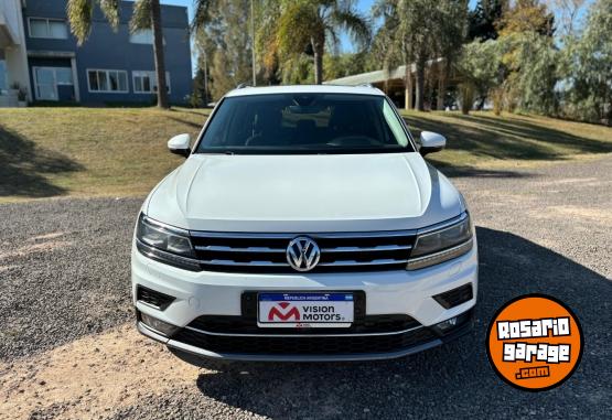 Autos - Volkswagen TIGUAN 2.0T HIGHLINE 4X4 2018 Nafta 100000Km - En Venta