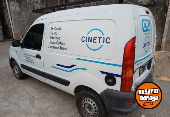 Utilitarios - Renault Kangoo furgn full GNC 2015 GNC 135000Km - En Venta