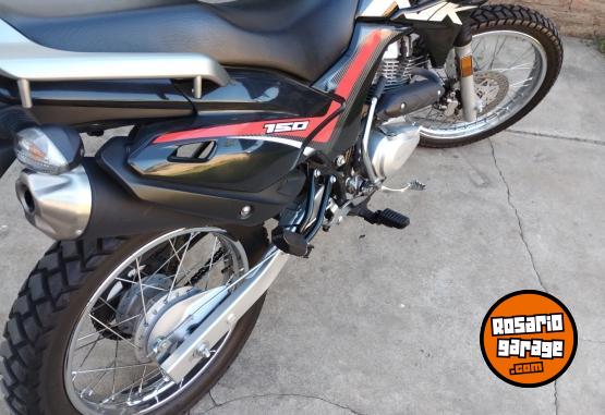 Motos - Suzuki Haojue 150 2022 Nafta 5500Km - En Venta