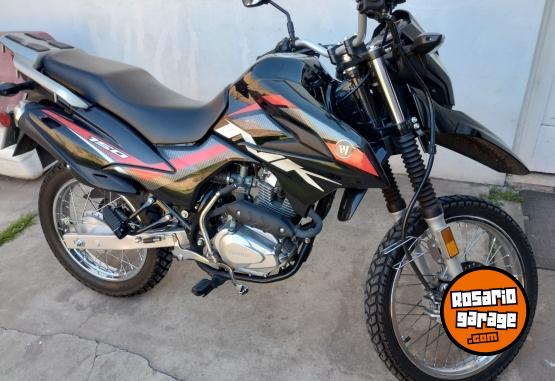 Motos - Suzuki Haojue 150 2022 Nafta 5500Km - En Venta