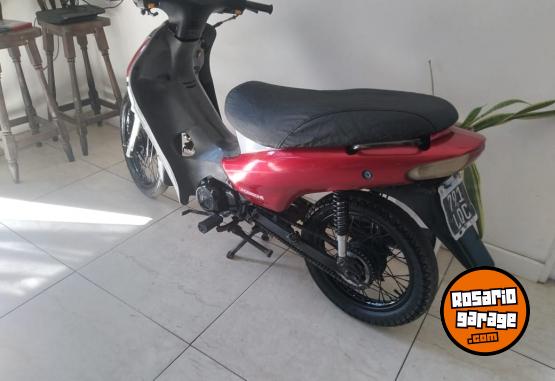 Motos - Motomel 110 2016 Nafta 10400Km - En Venta