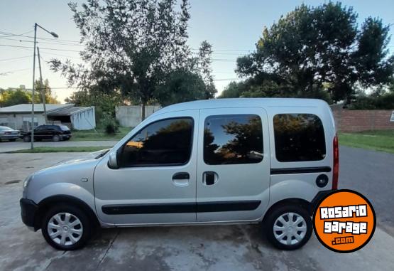 Utilitarios - Renault Kangoo 2014 Nafta 113000Km - En Venta