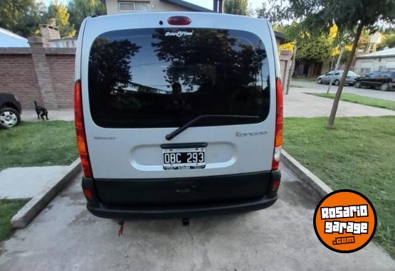 Utilitarios - Renault Kangoo 2014 Nafta 113000Km - En Venta