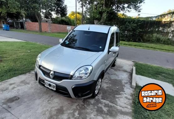 Utilitarios - Renault Kangoo 2014 Nafta 113000Km - En Venta