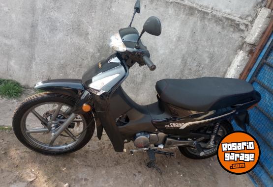 Motos - Keller Crono 2024 Nafta 4000Km - En Venta