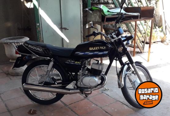 Motos - Suzuki AX 100 2023 Nafta 5000Km - En Venta