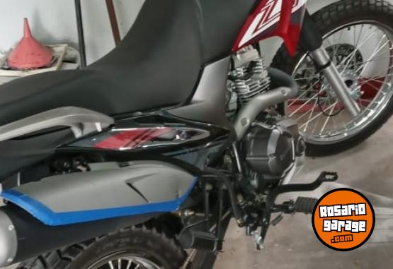 Motos - Zanella ZR 200 2021 Nafta 2200Km - En Venta